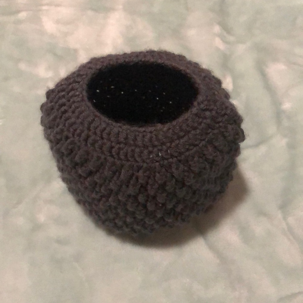 2 Stocking Caps - Picture 5 of 6